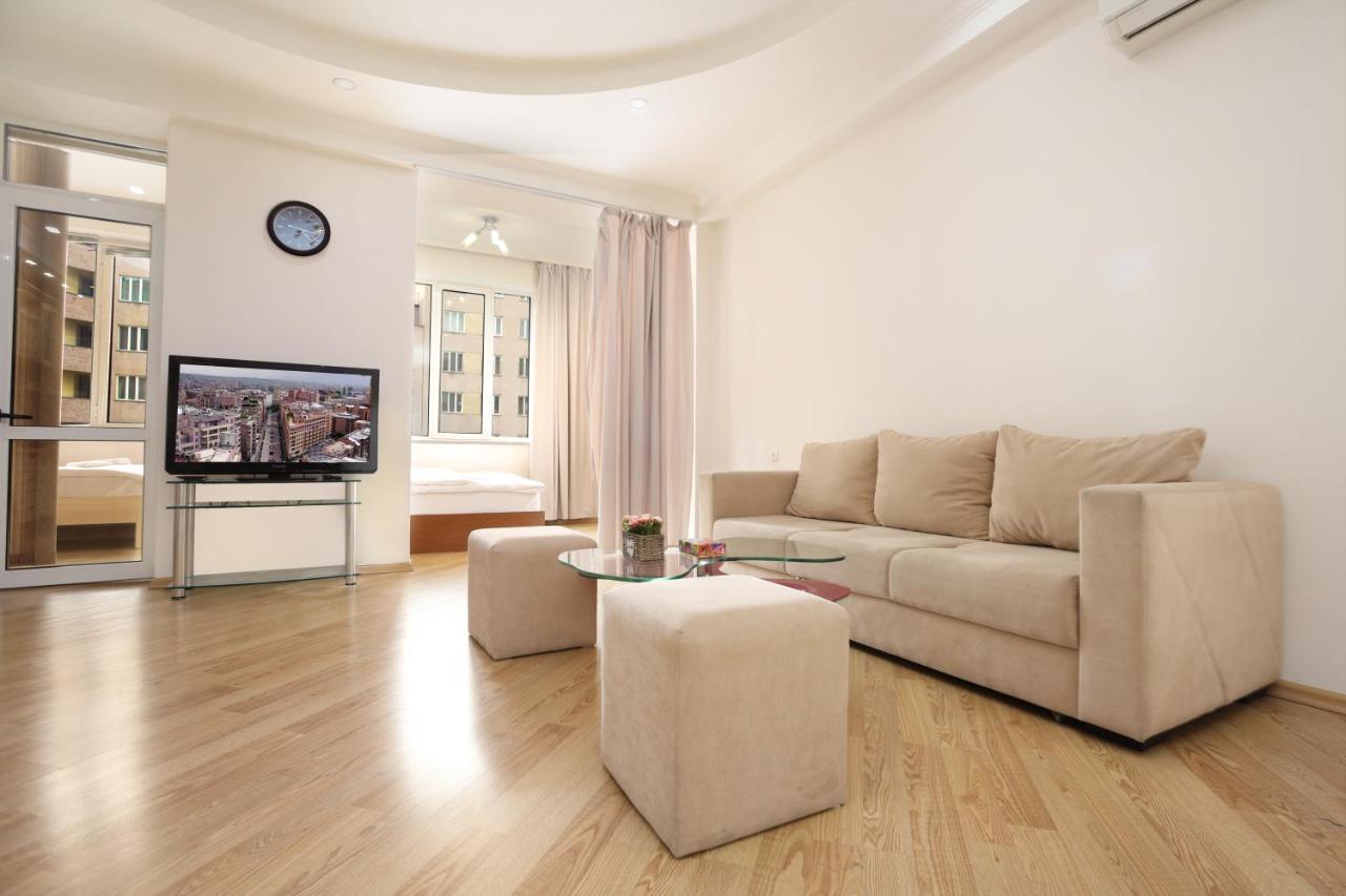 Stay Inn Apartments At Northern Avenue เยเรวาน ภายนอก รูปภาพ