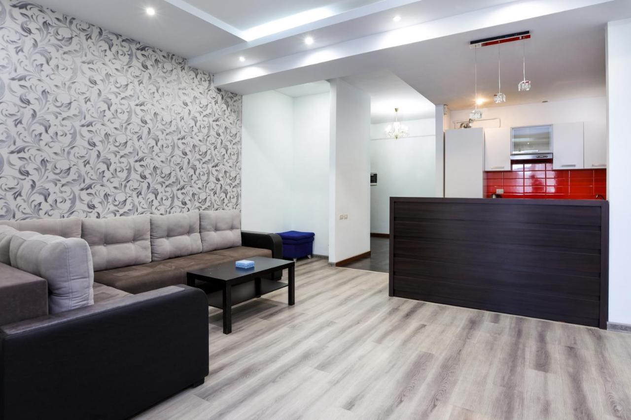 Stay Inn Apartments At Northern Avenue เยเรวาน ภายนอก รูปภาพ