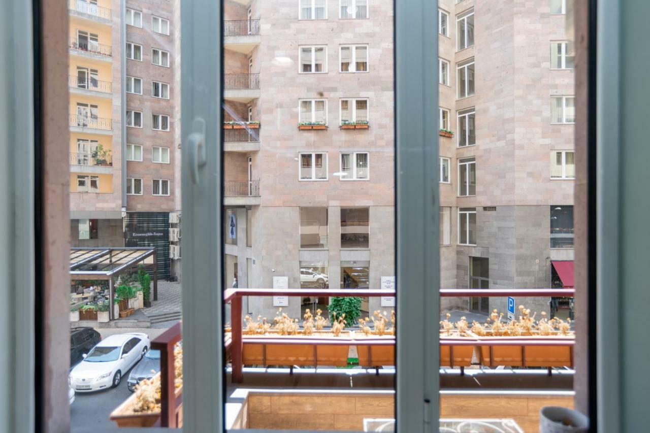 Stay Inn Apartments At Northern Avenue เยเรวาน ภายนอก รูปภาพ